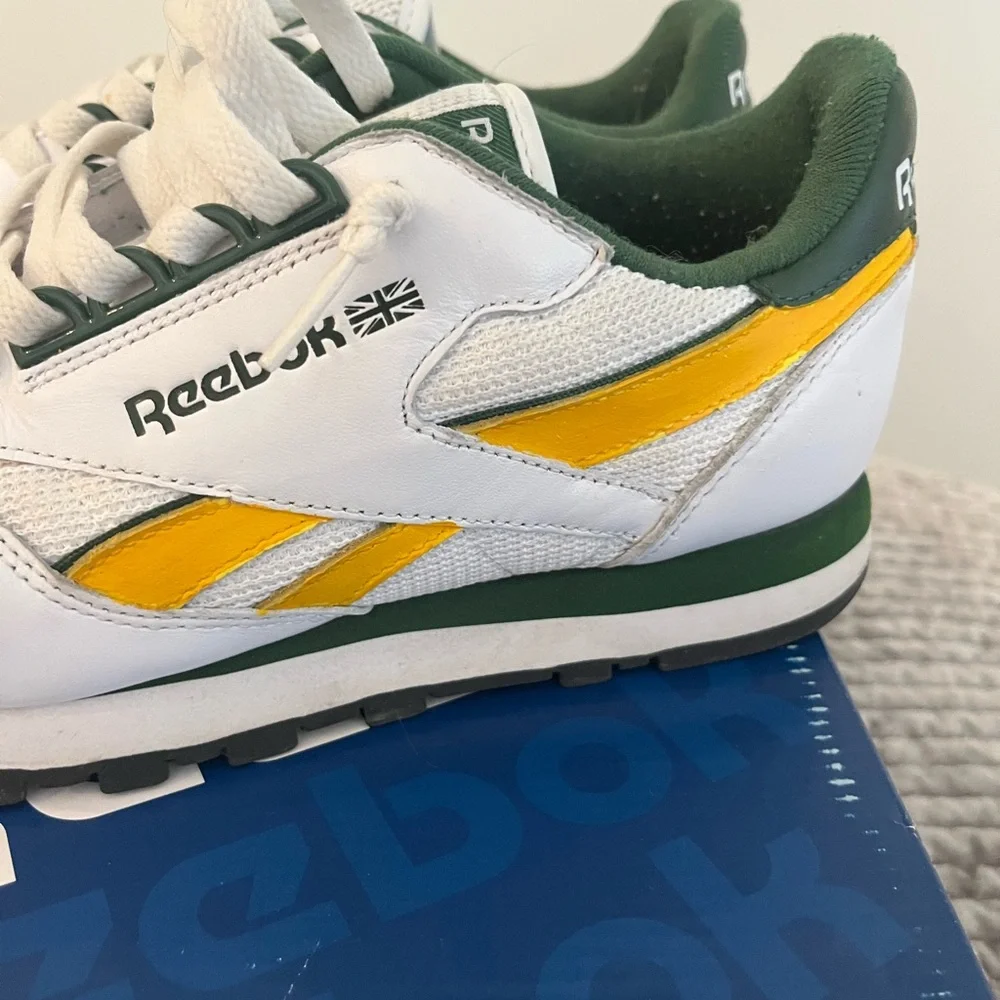 Reebok Men's White Yellow Green Classic Sneakers